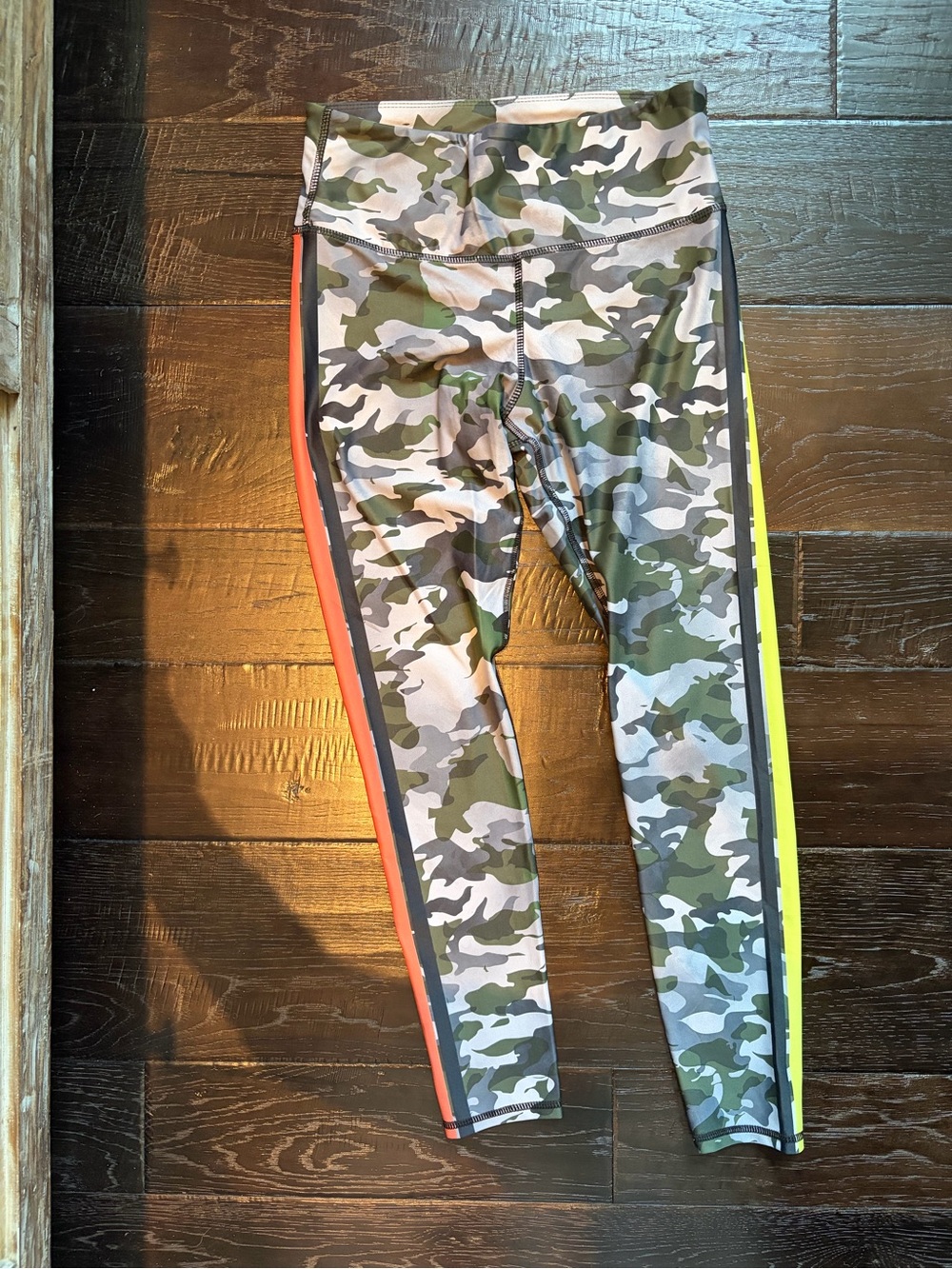 Playground Women’s Camo Leggings